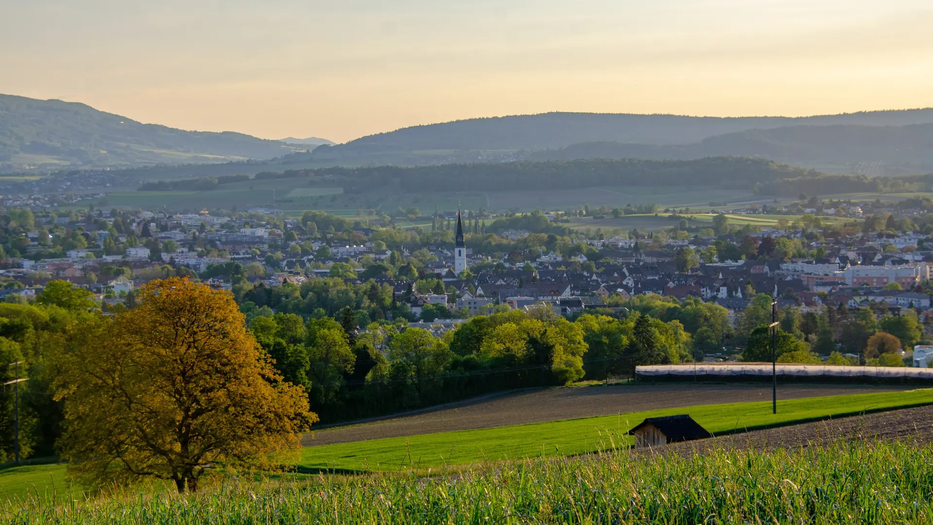 Blick über Bülach und das Zürcher Unterland